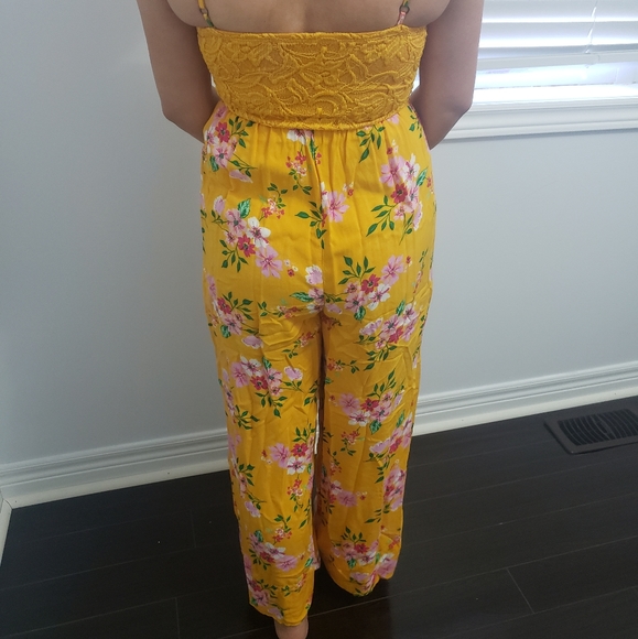 Top Yellow Floral Jumpsuit - Picture 3 of 4